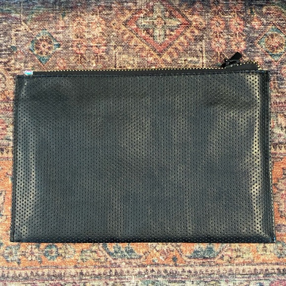 FRENCH CONNECTION Clutch - Picture 3 of 5